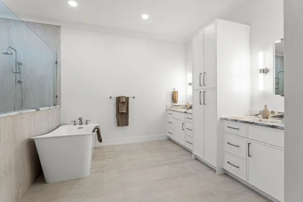 $3,395,000 | 500 East Davis Boulevard, Tampa, FL 33606