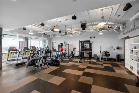 $1,290,000 | 222 West Avenue, Unit 1713, Austin, TX 78701