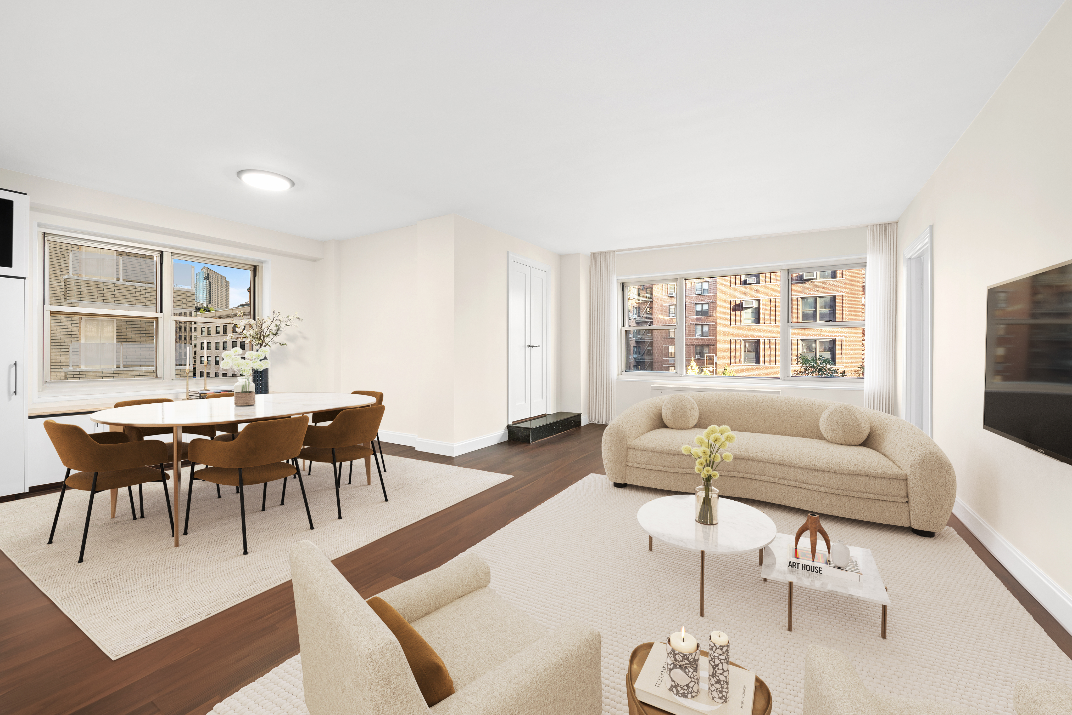 20 East 9th St Unit 4H  