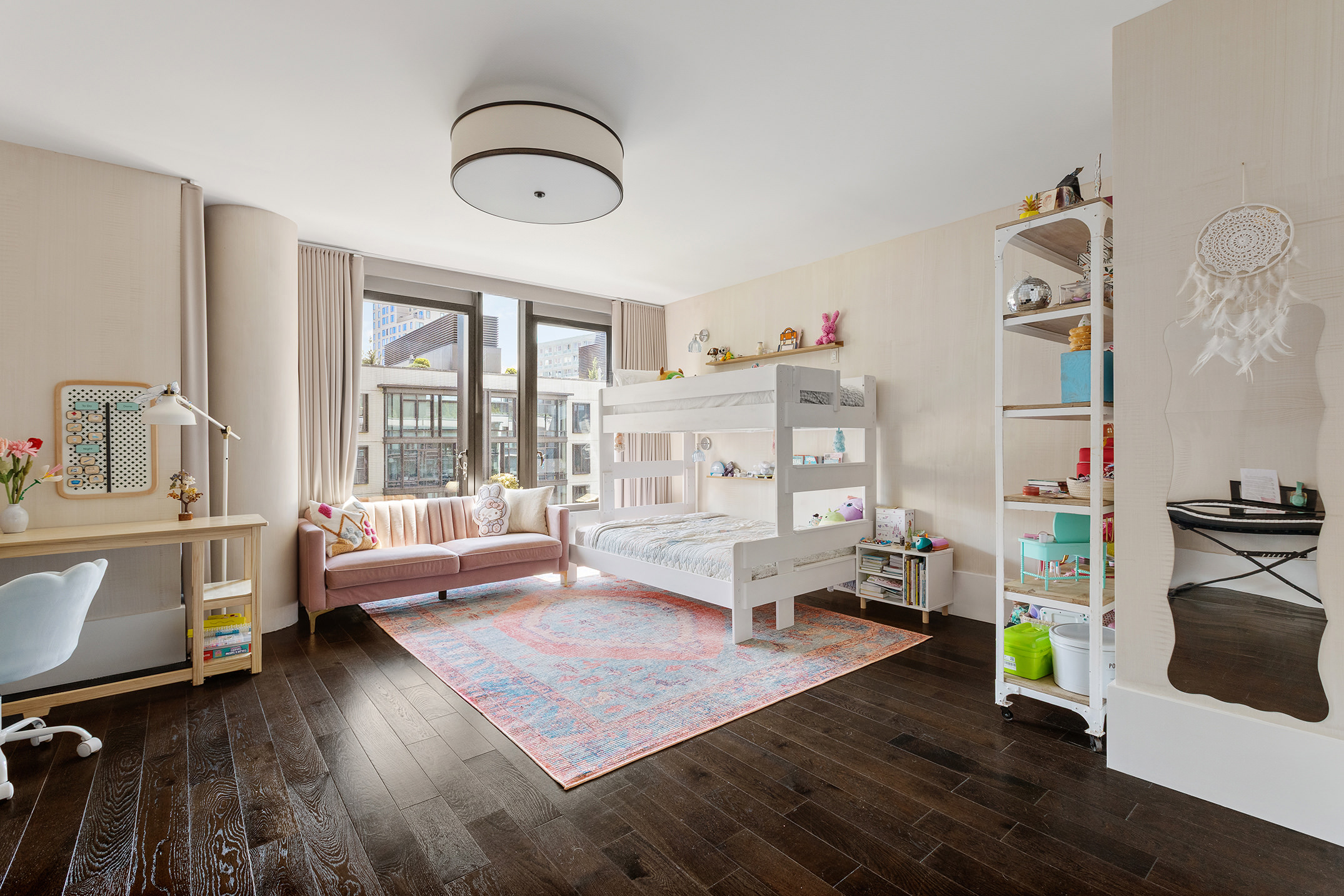 429 Kent Avenue, Unit PH3 Brooklyn, NY 11249 - Photo 27 of 39