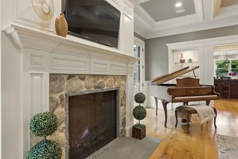 Contact Agent | Address Upon Request, Bedford, MA 01730