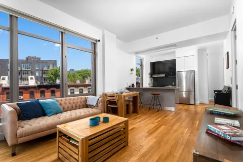 $1,250,000 | 315 Gates Avenue, Unit 4E | Bedford-Stuyvesant
