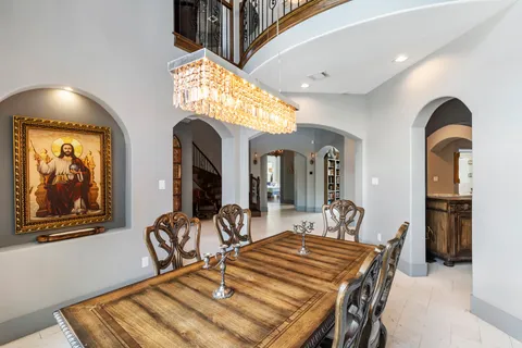 $975,000 | 16015 Fawn Vista, Houston, TX 77068