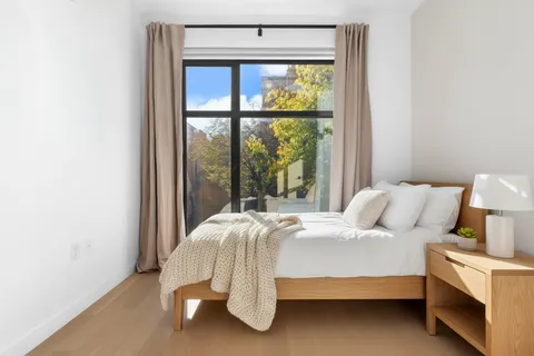 $2,850,000 | 1080 Lorimer Street, Unit 1F | Greenpoint