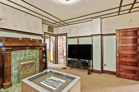 $450,000 | Pennsylvania Avenue, Pittsburgh, PA 15233