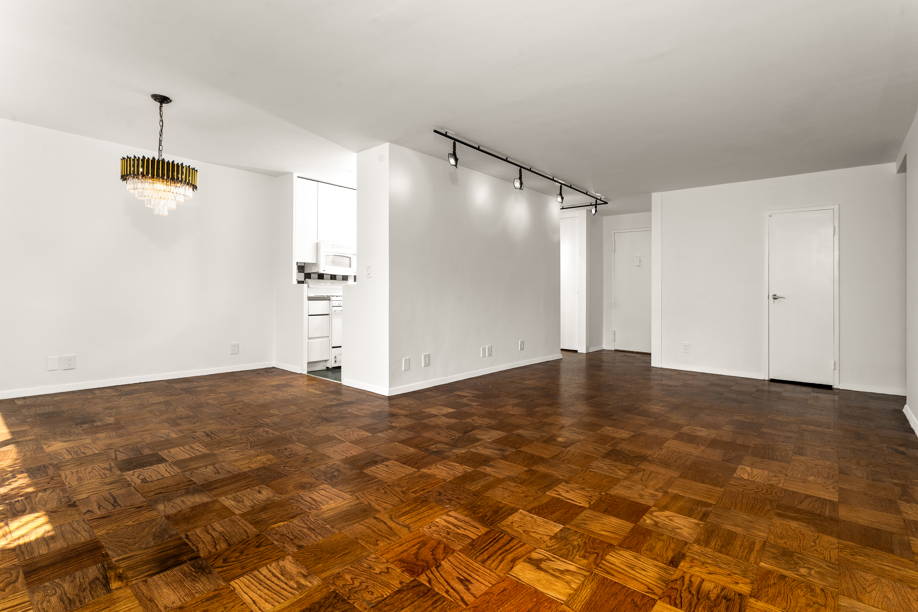 180 West End Avenue, Unit 23D Manhattan, NY 10023 - Photo 8 of 22 a view of empty room