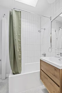 $1,475,000 | 703 President Street, Unit 4 | Park Slope