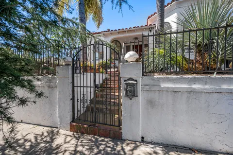 $875,000 | 1331 South Beacon Street, San Pedro, CA 90731