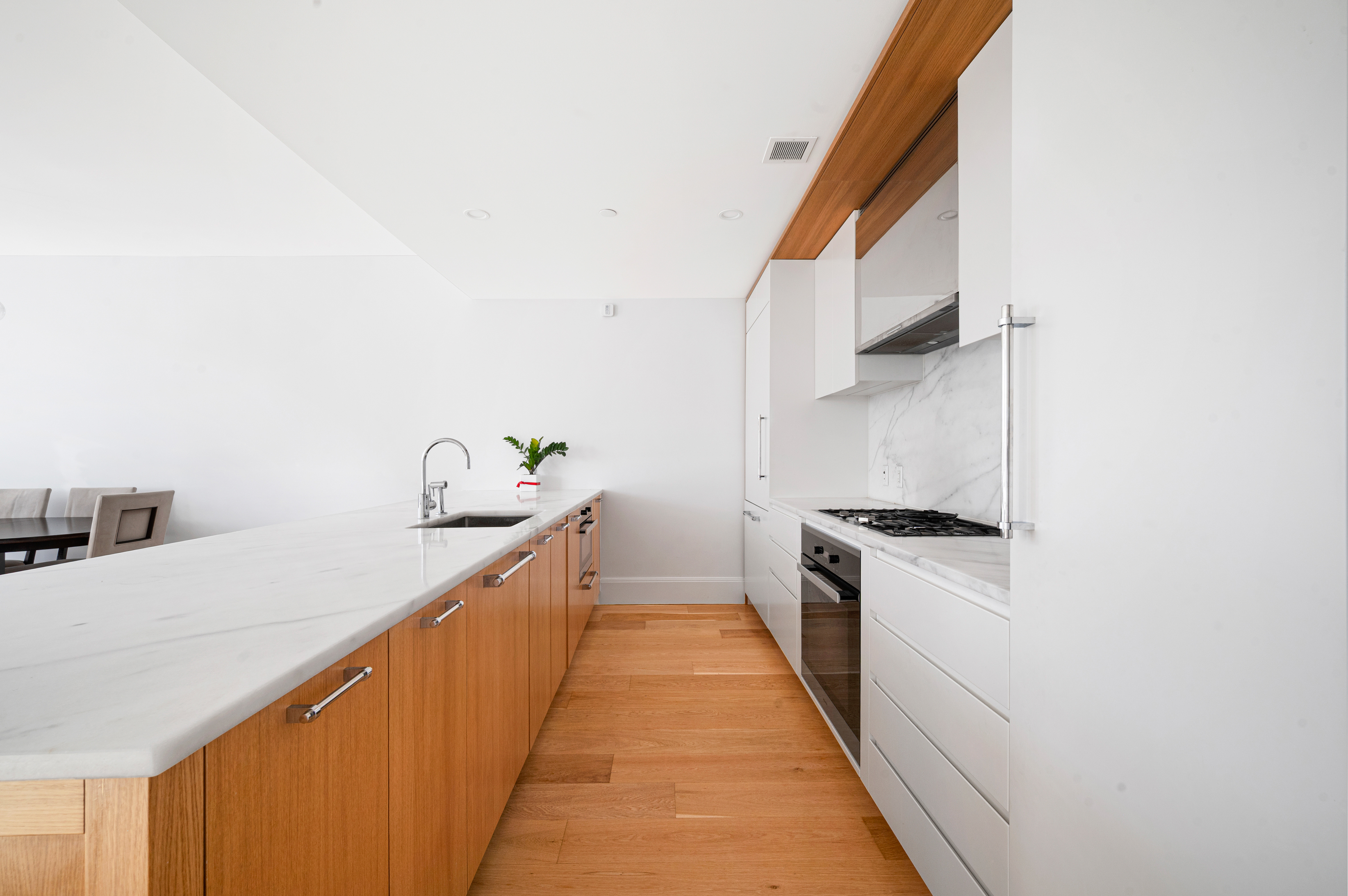 368 3rd Avenue, Unit 11A Manhattan, NY 10016 - Photo 2 of 17 a kitchen with a stove and a sink