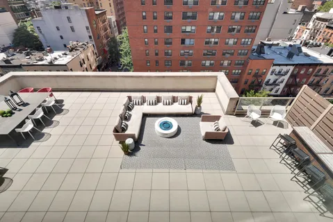 $4,950,000 | 305 East 51st Street, Unit 89B | Midtown East