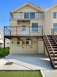 $1,249,000 | 3735 Cypress Avenue | Seagate