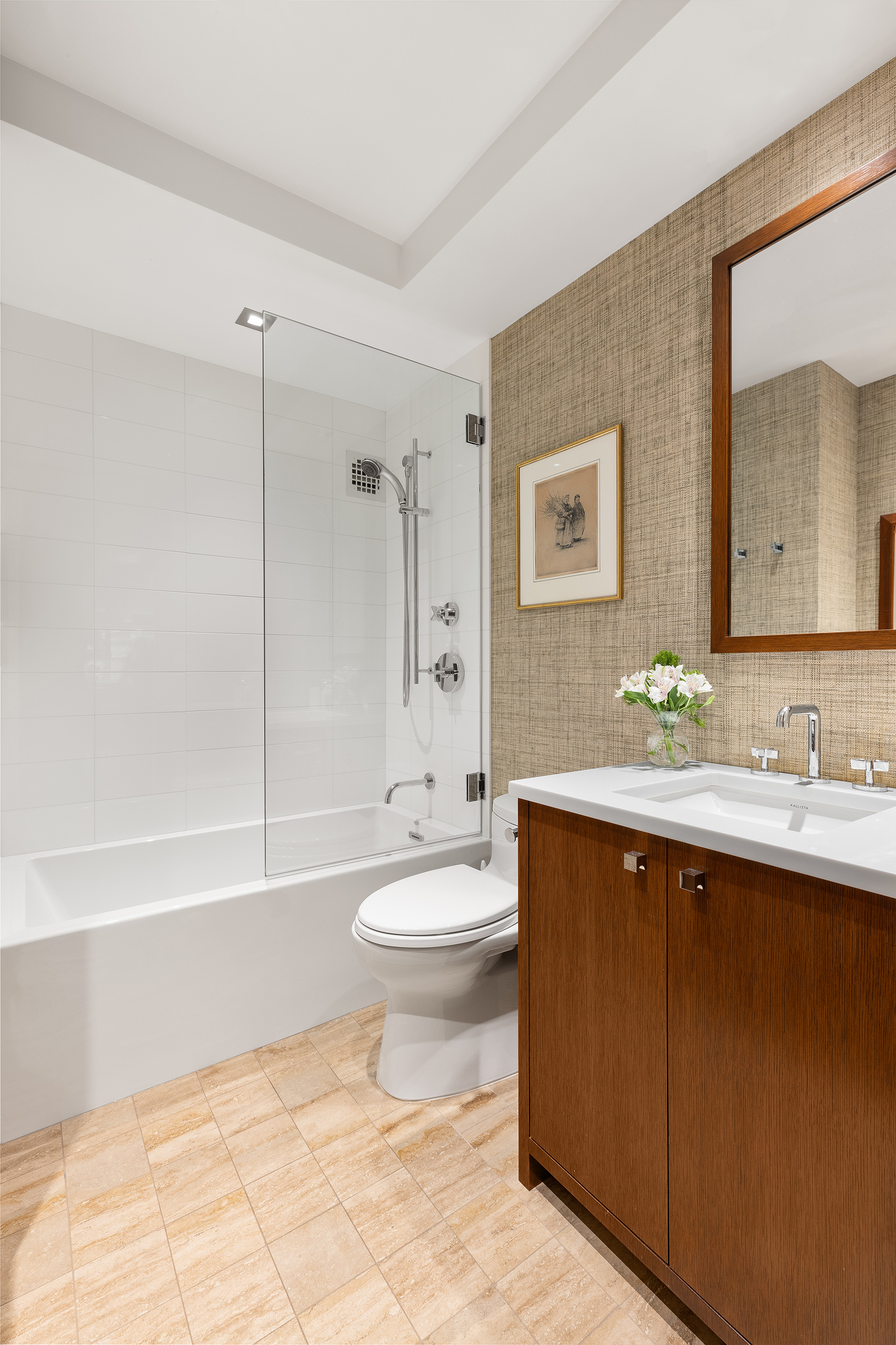 150 East 69th Street, Unit 3FX Manhattan, NY 10021 - Photo 11 of 17