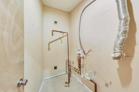 $360,000 | 3125 North Lincoln Avenue, Unit C, Chicago, IL 60657