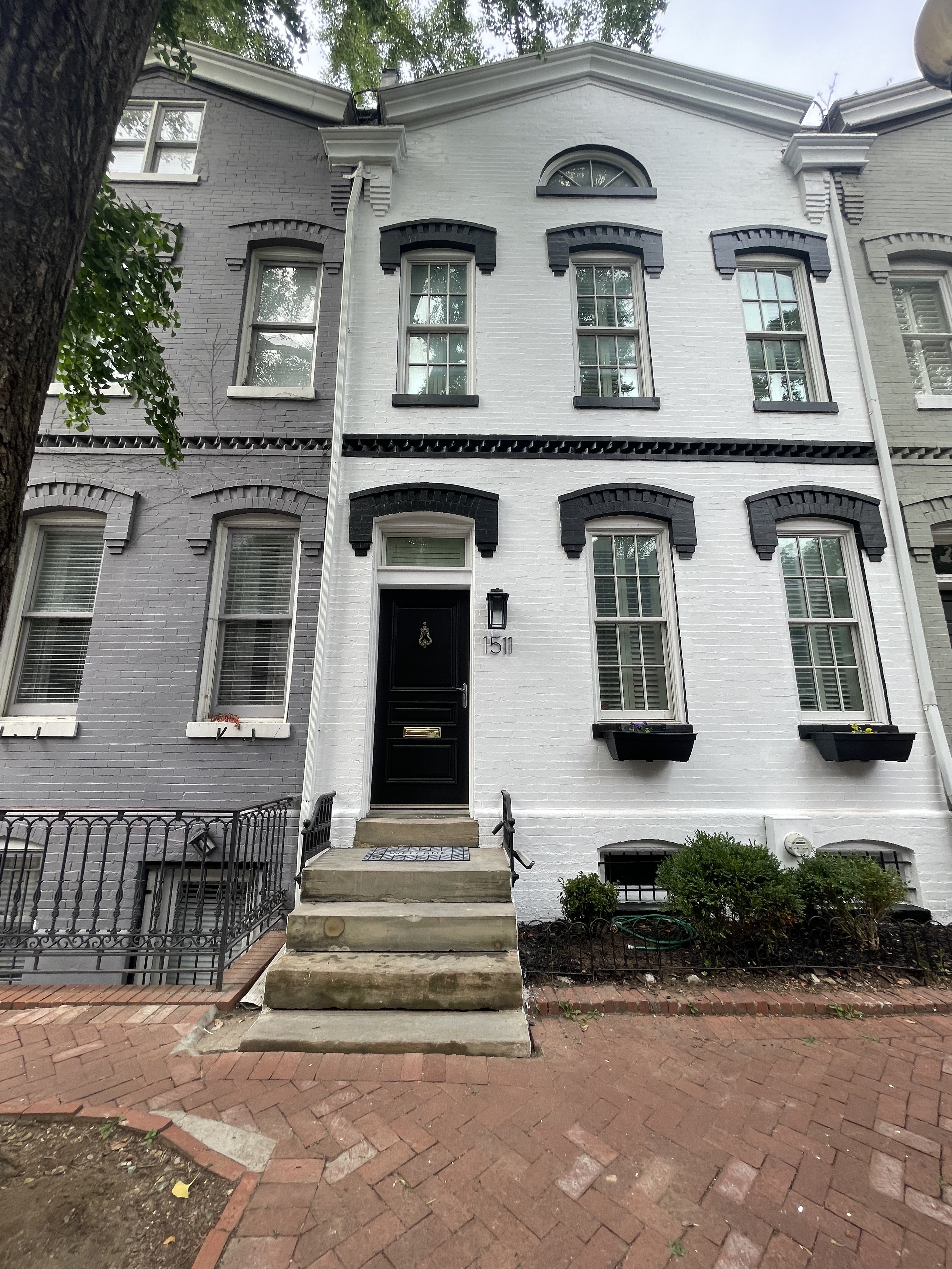 1511 Swann Street Northwest Washington, DC 20009 - Photo 2 of 3