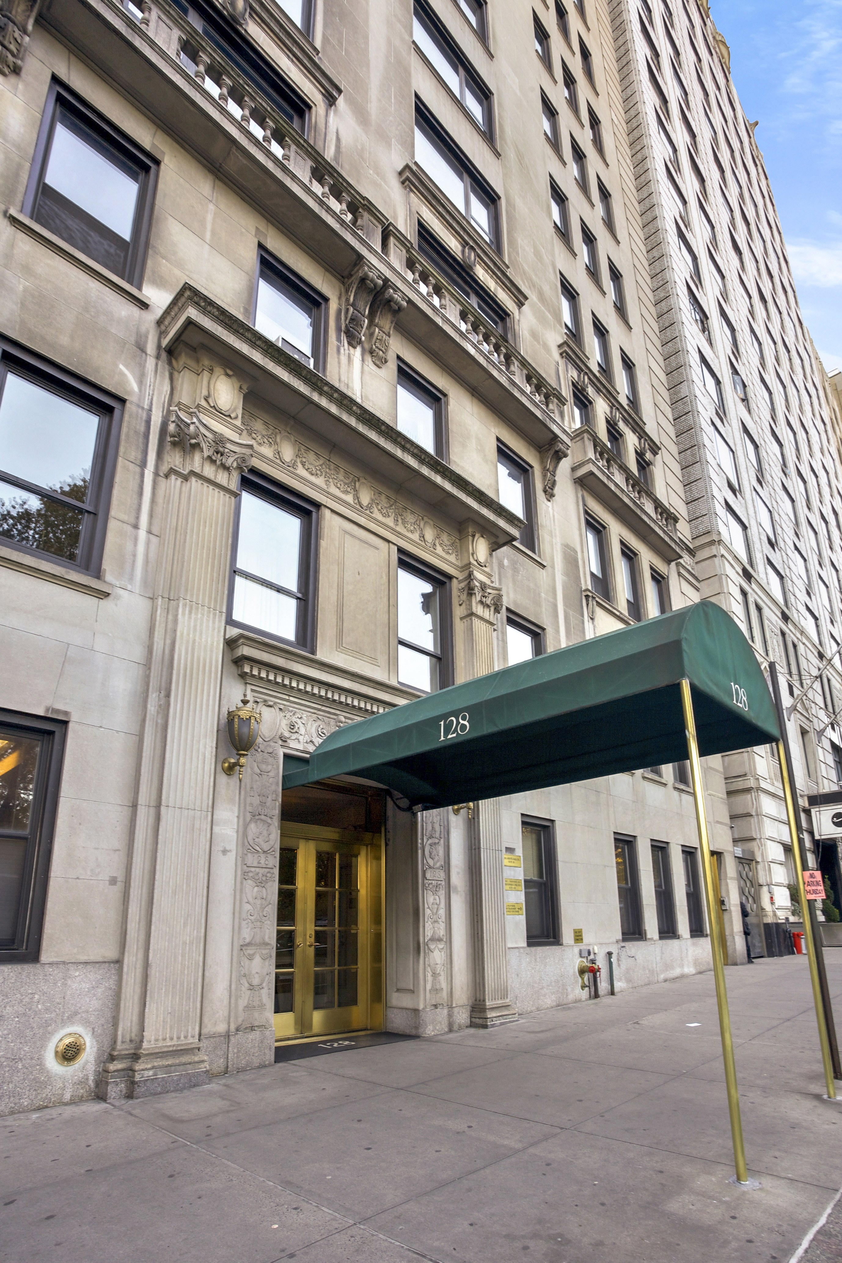 128 Central Park South, Unit 9CD Manhattan, NY 10019 - Photo 14 of 16