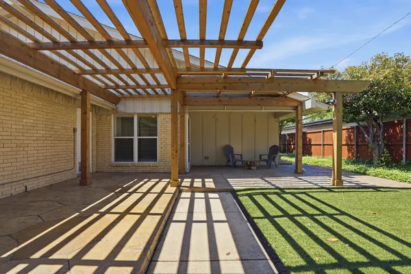 $425,000 | 11411 Park Central Place, Dallas, TX 75230