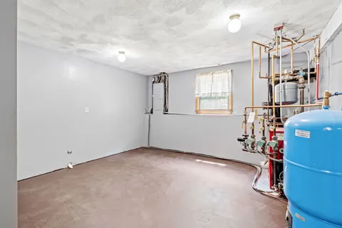 Contact Agent | 26 School Street, Byfield, MA 01922