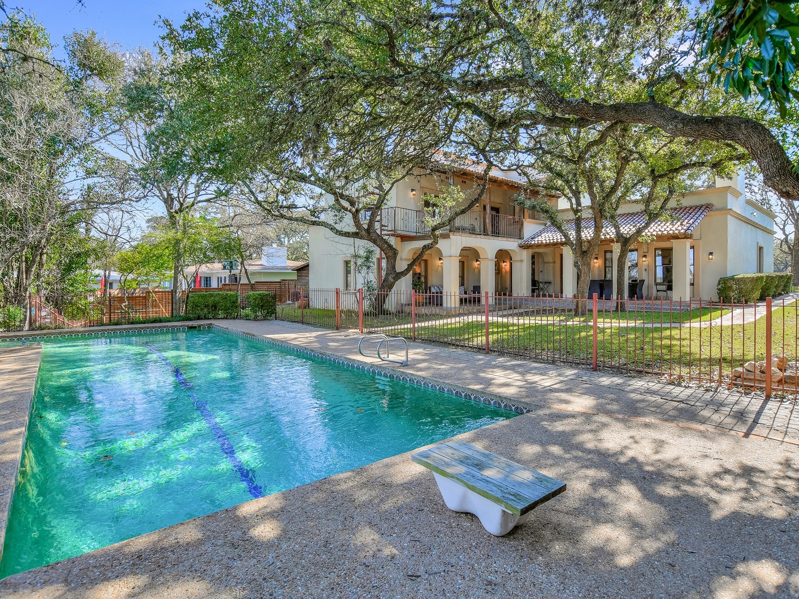 4622 Lake View Austin, TX 78731 - Photo 32 of 52