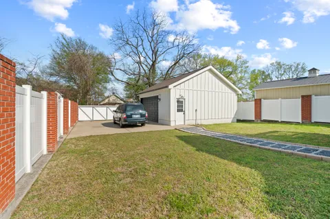 Contact Agent | 77 Donelson Street, Nashville, TN 37210