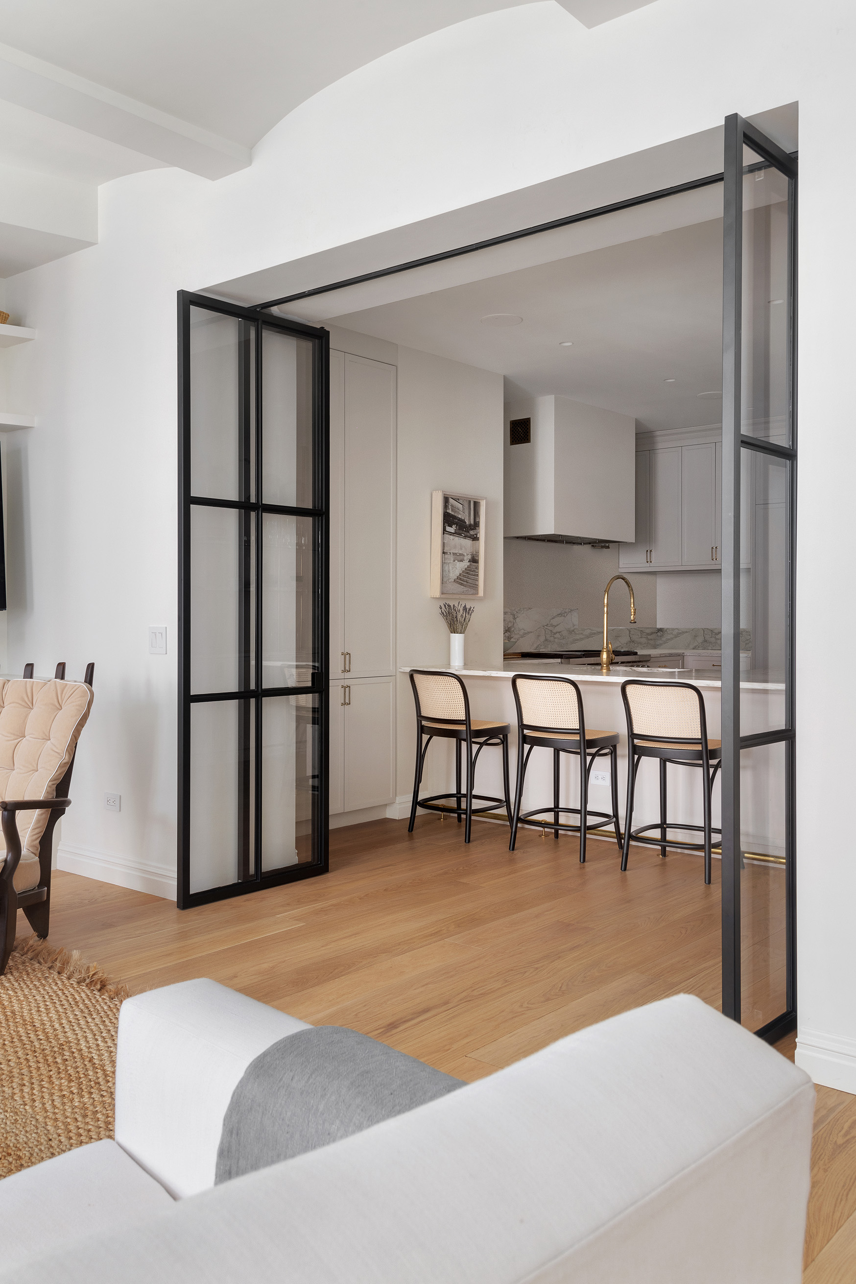 247 West 12th Street, Unit 2A Manhattan, NY 10014 - Photo 6 of 26