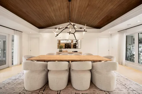 $18,500,000 | 9000 Arvida Drive, Coral Gables, FL 33156