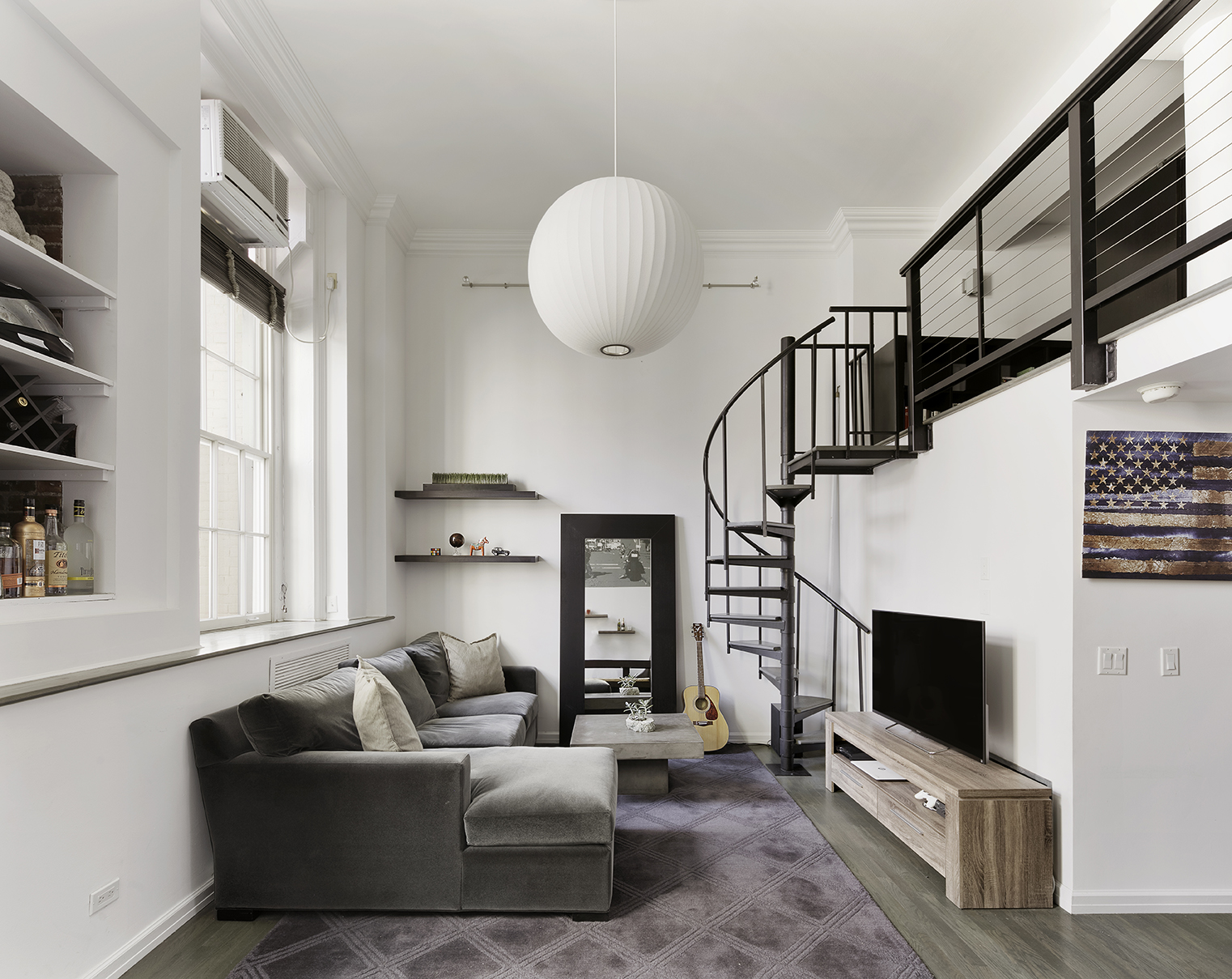 29 King Street, Unit 4E Manhattan, NY 10014 - Photo 2 of 7