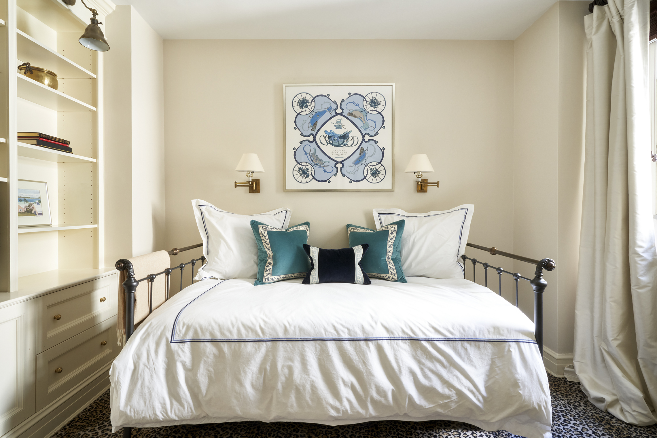 125 East 74th Street, Unit 6A Manhattan, NY 10021 - Photo 8 of 14