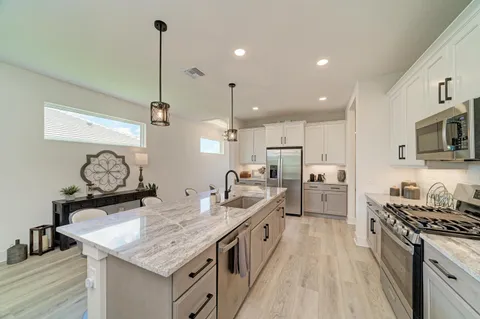 $729,000 | 1047 Waterline Court, Sarasota, FL 34240