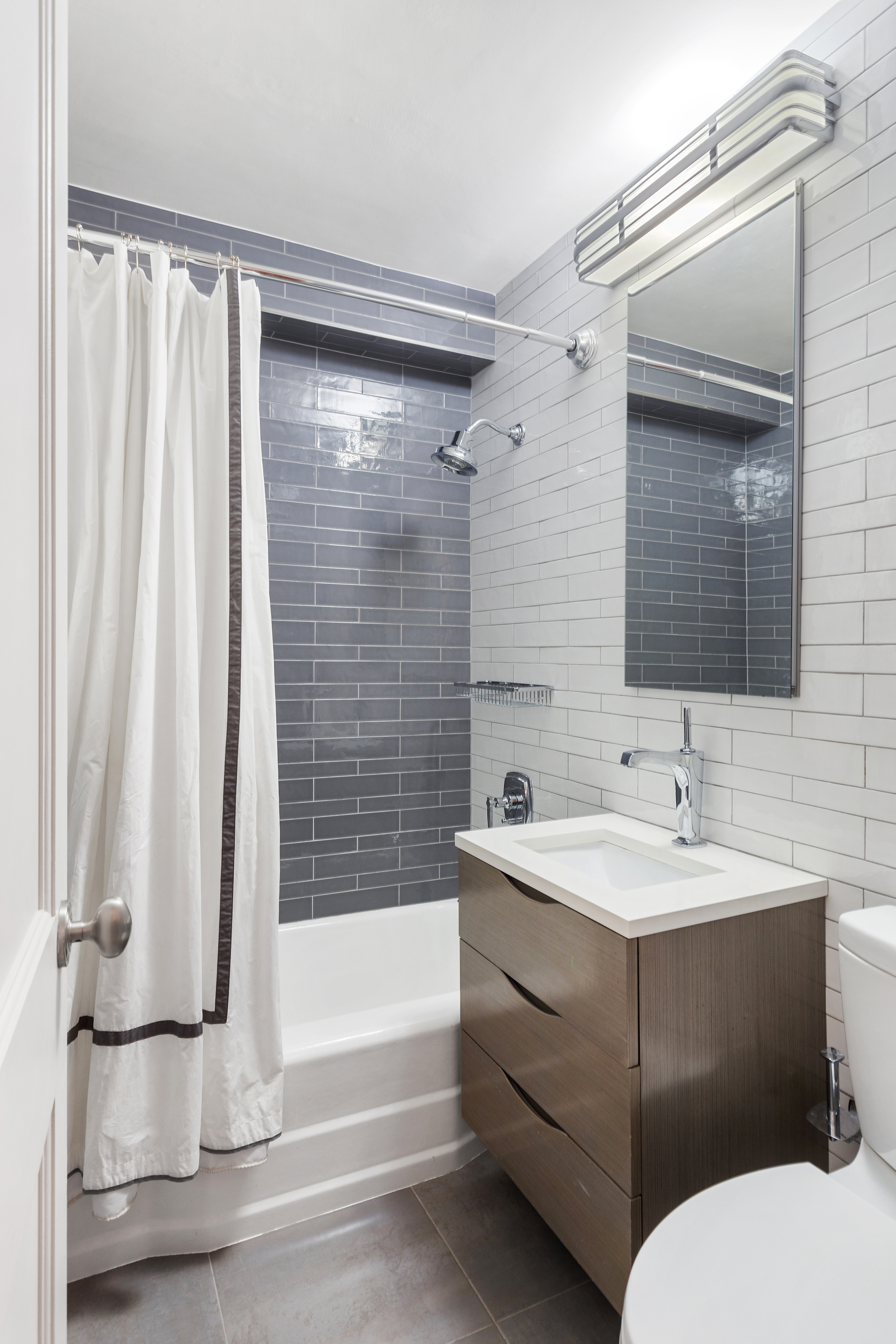 345 East 73rd Street, Unit 10H Manhattan, NY 10021 - Photo 9 of 11