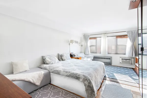 $3,300 | 335 East 51st Street, Unit 10C | Midtown East