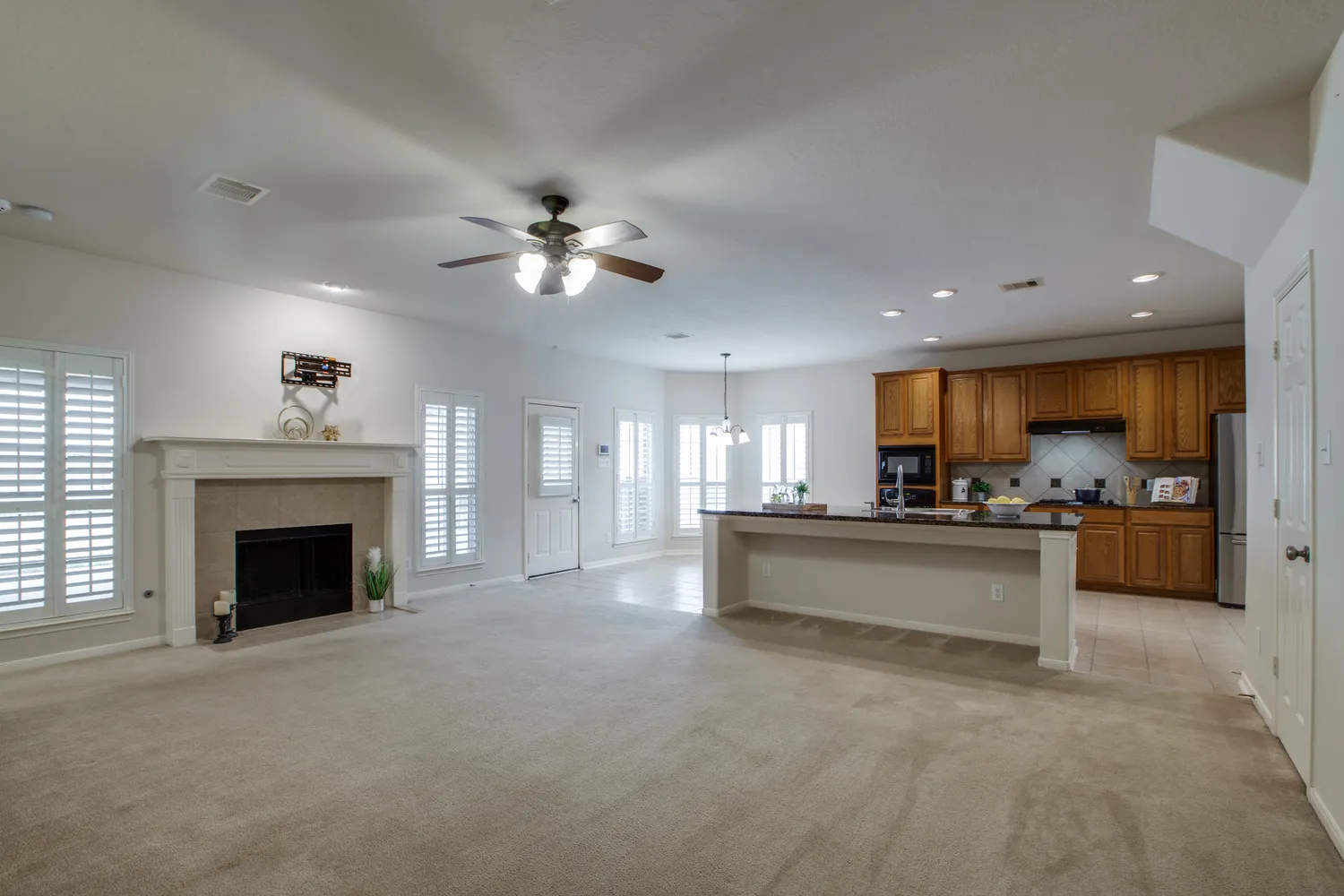 $440,000 | 6807 Chapelfield Lane, Houston, TX 77049