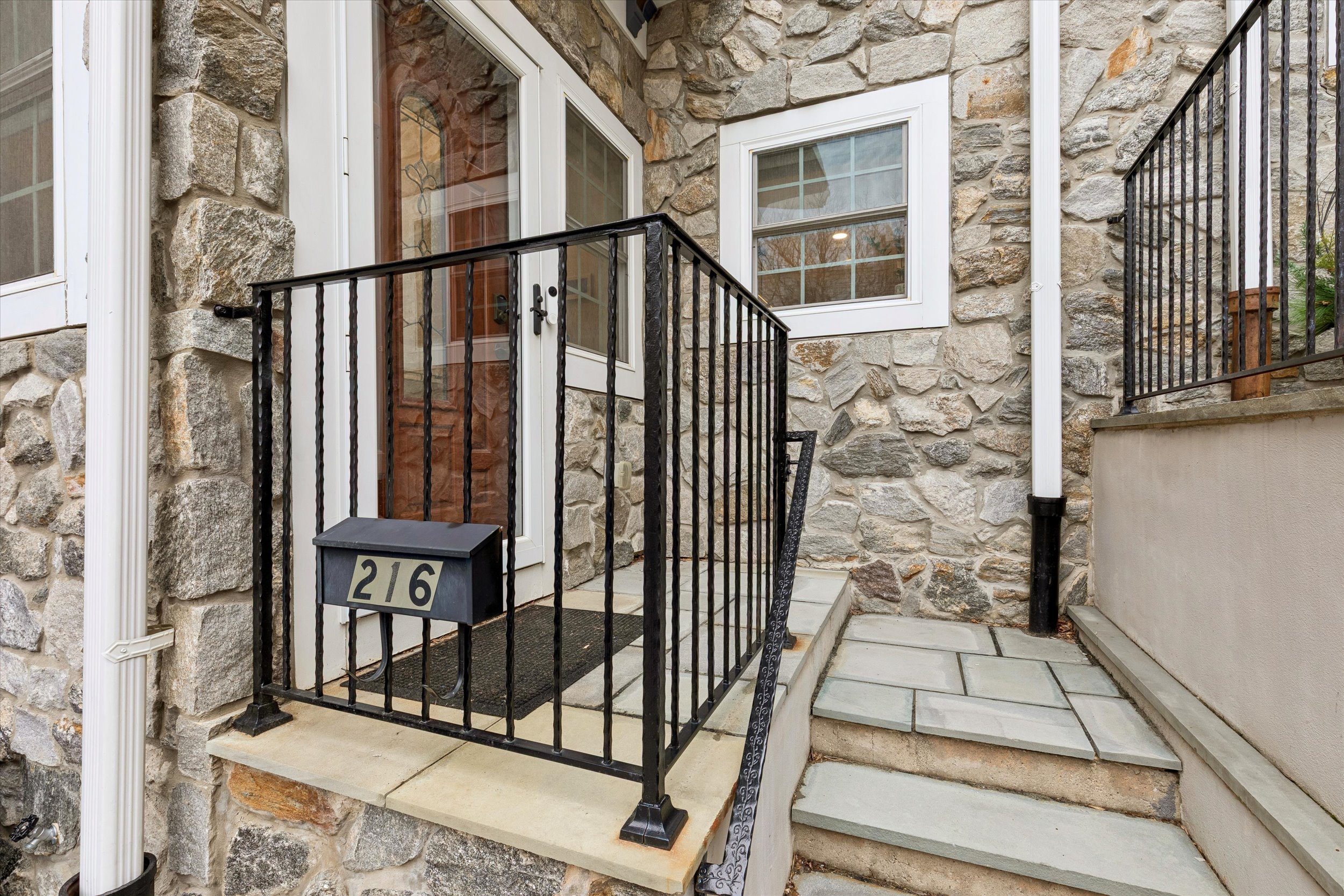 216 Wendover Street Philadelphia, PA 19128 - Photo 2 of 35