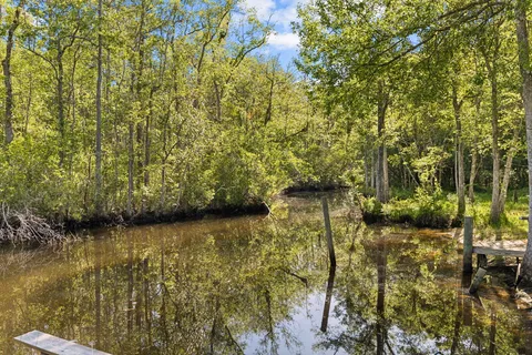 $378,000 | 748 Phillips Drive, Freeport, FL 32439