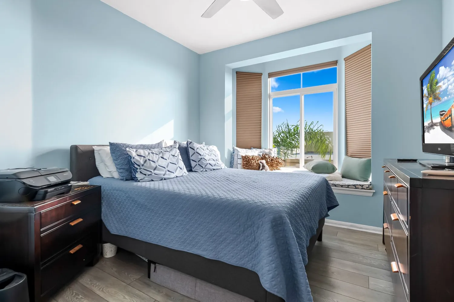 $849,000 | 2400 Fifth Avenue, Unit 330, San Diego, CA 92101