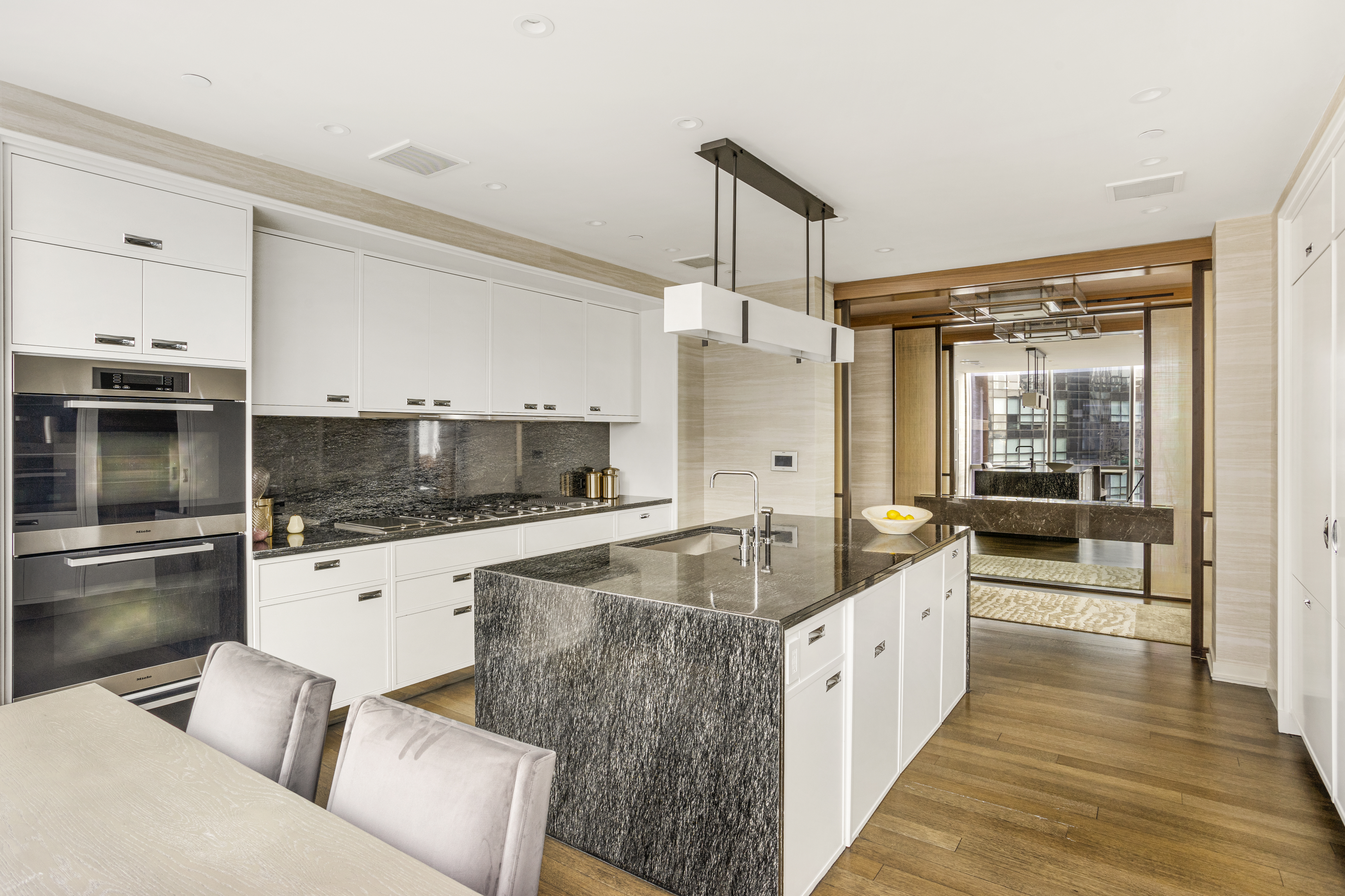 157 West 57th Street, Unit 47C Manhattan, NY 10019 - Photo 8 of 17