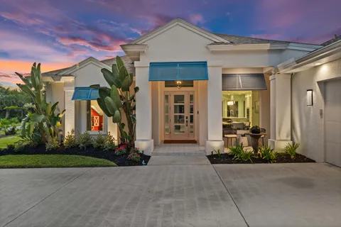 $2,500,000 | 1963 Bethany Place, Naples, FL 34109