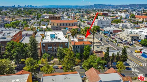 $1,995,000 | 251 North Kenmore Avenue, Los Angeles, CA 90004