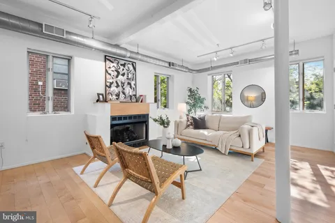 $925,000 | 2307 15th Street Northwest, Unit 1, Washington, DC 20009