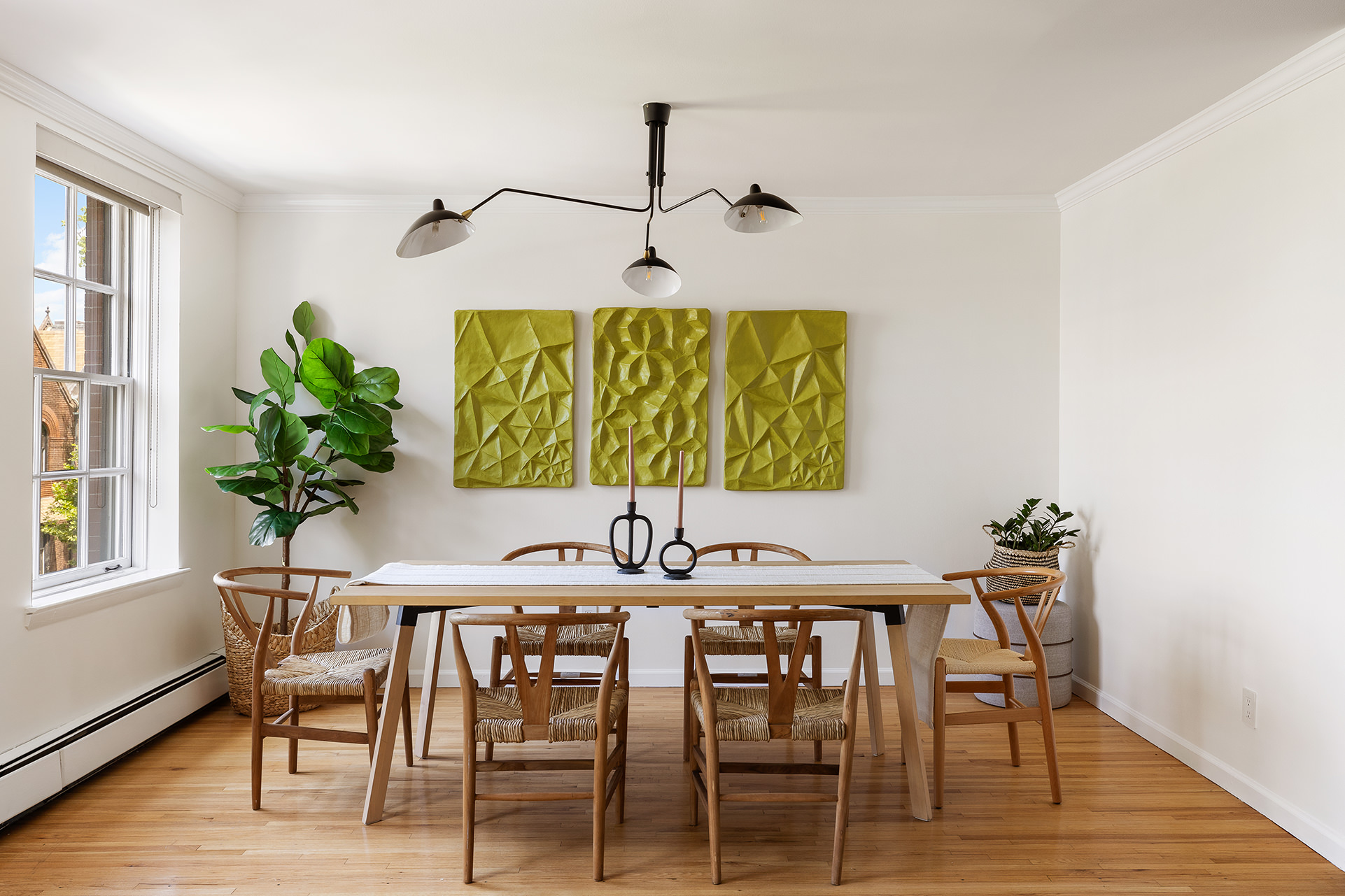 283 Hicks Street, Unit 4B Brooklyn, NY 11201 - Photo 5 of 15 a view of a dining room with furniture and wooden floor