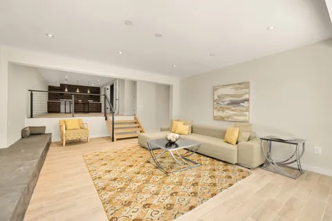 $2,595,000 | 8165 East Beach Drive Northwest, Washington, DC 20012