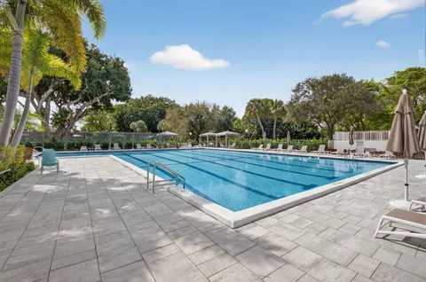 $2,000,000 | 2101 Northwest 25th Street, Boca Raton, FL 33431