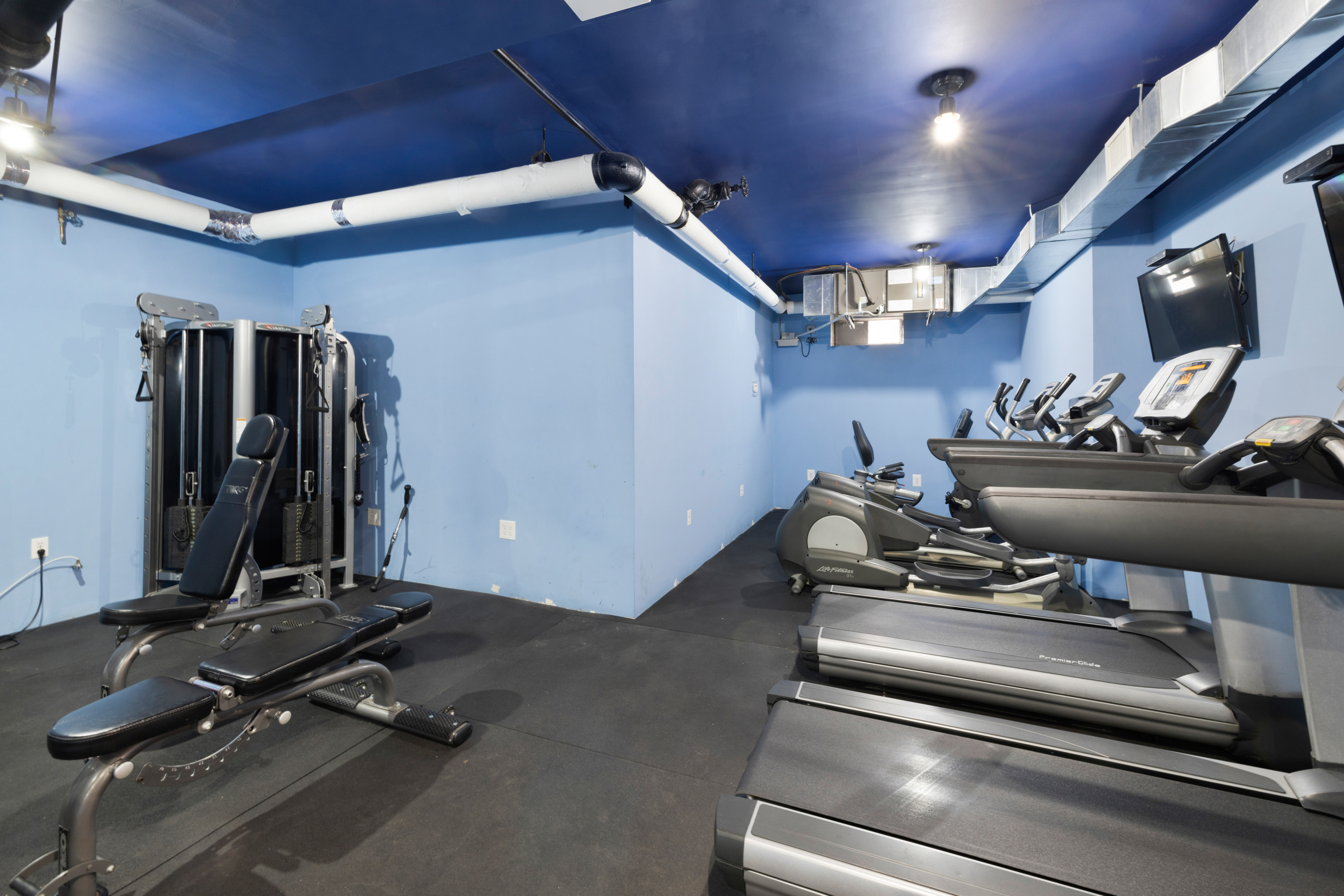 9511 Shore Road, Unit 615 Brooklyn, NY 11209 - Photo 8 of 11 Gallery Image 8