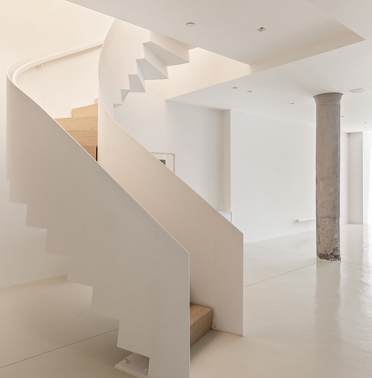 140 Perry Street, Unit MAIS Manhattan, NY 10014 - Photo 11 of 19