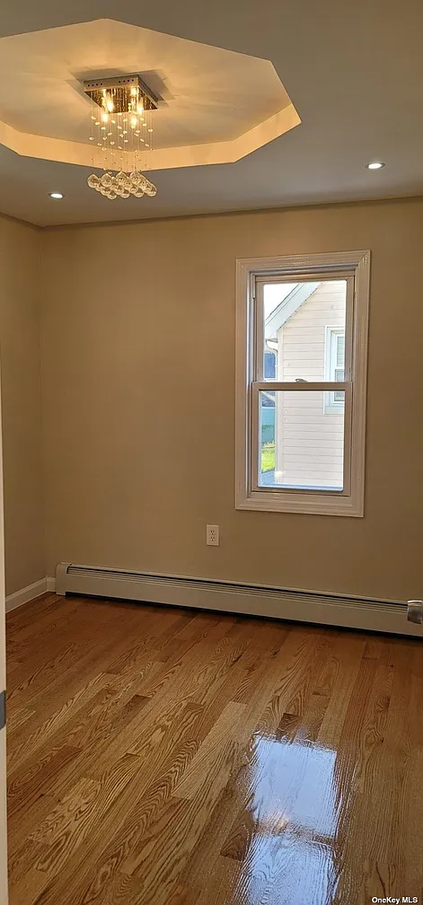 193-42 Williamson Avenue Queens, NY 11413 - Photo 9 of 28