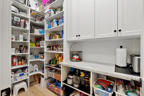 $2,000,000 | 6407 Archer Lane North, Maple Grove, MN 55311