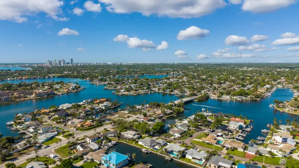 $1,475,000 | 4091 13th Way Northeast, St. Petersburg, FL 33703