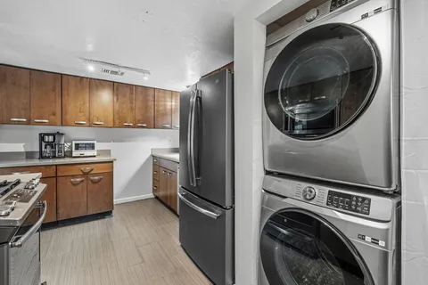 $775,000 | 1112 Mission Ridge, Austin, TX 78704