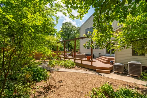$2,100,000 | 4845 Little Falls Road, Arlington, VA 22207
