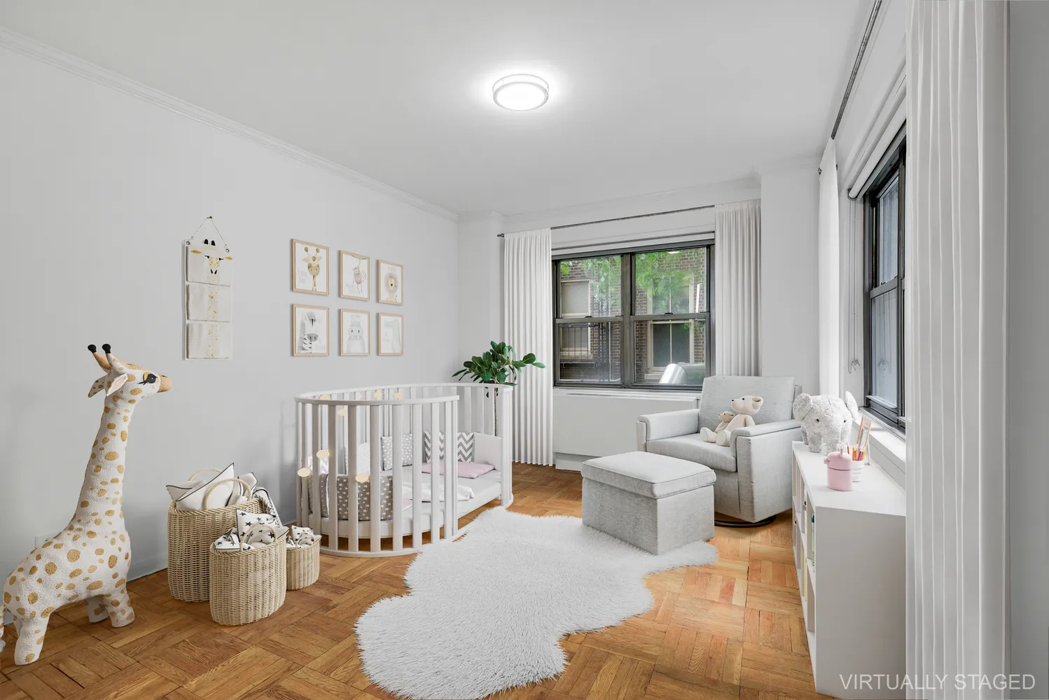 $1,249,000 | 16 Sutton Place, Unit 2B | Sutton Place