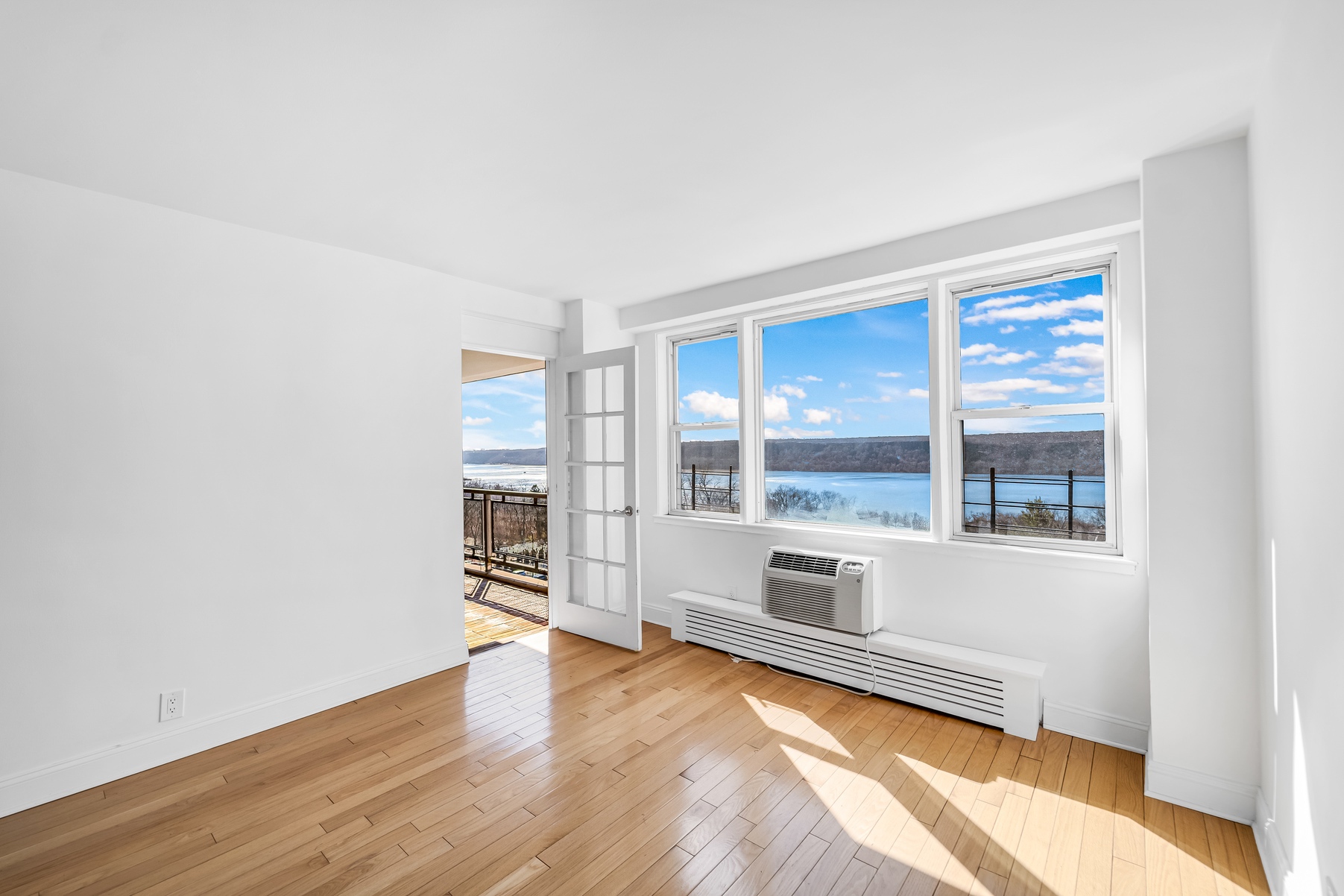 5900 Arlington Avenue, Unit 10K Bronx, NY 10471 - Photo 1 of 20